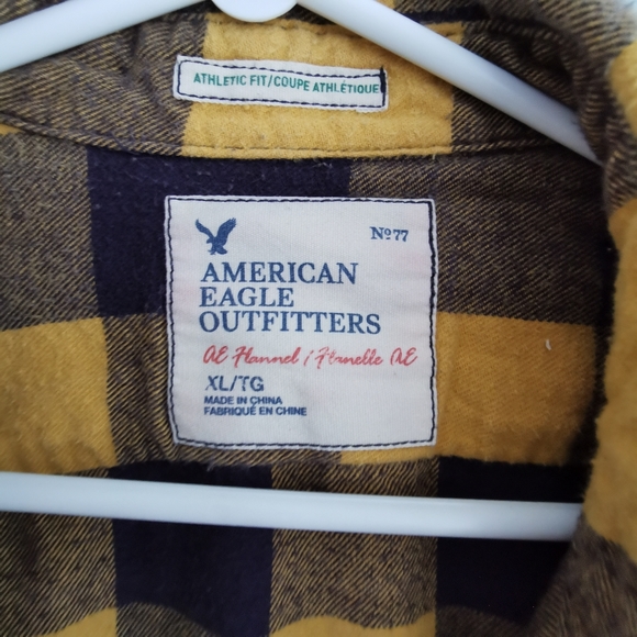 American Eagle flannel plaid button up - Picture 4 of 5